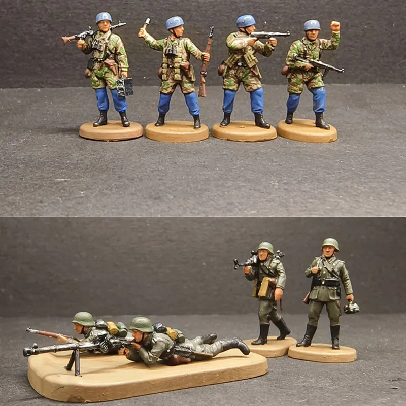 1/72 Resin German Paratroopers Action Figures Set 3 1/72 Resin German Paratroopers Action Figures Set - Image 3