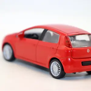 1:43 Scale Fiat Grande Punto Diecast Model 11 S238a85b0e24940eb9c5bad2e5c381a88d
