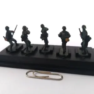 1/72 German Combat Soldier Set (5 Figures) 9 S240aa9a8aa994335ac43ab316d785b4ei