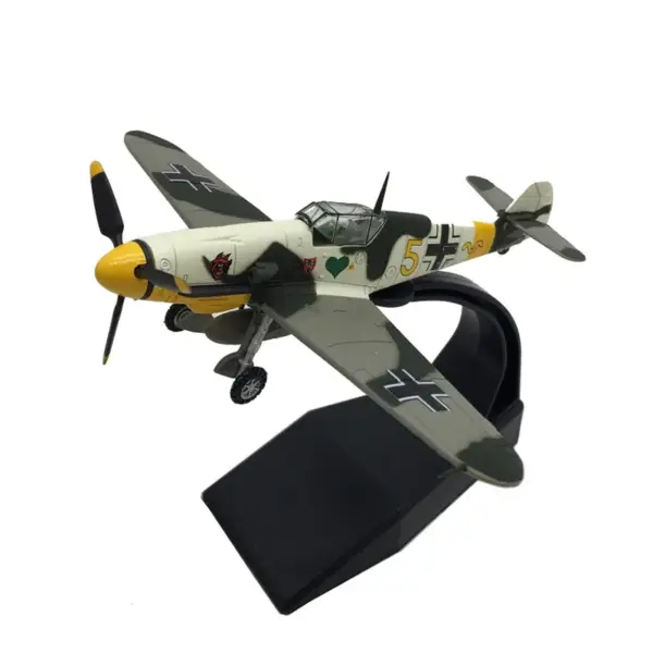 1/72 Scale BF109 Diecast Military Aircraft Model - Image 7