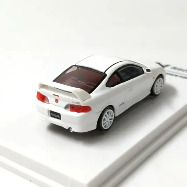 Diecast INTEGRA TYPE-R DC5 1:64 Model - Image 5