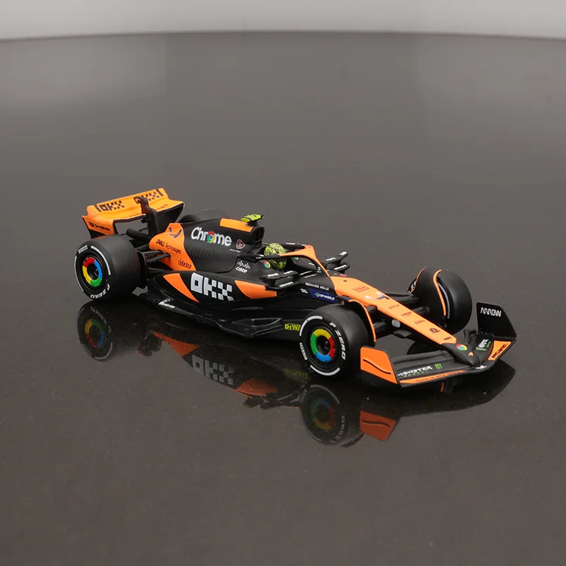 Bburago 1:24 McLaren Mcl38 Miami Diecast Model 4 Bburago 1:24 McLaren Mcl38 Miami Diecast Model - Image 4