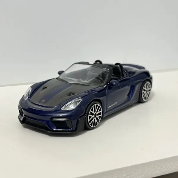 Bburago 1:43 Porsche 718 Spyder Rs Diecast Model - Image 3