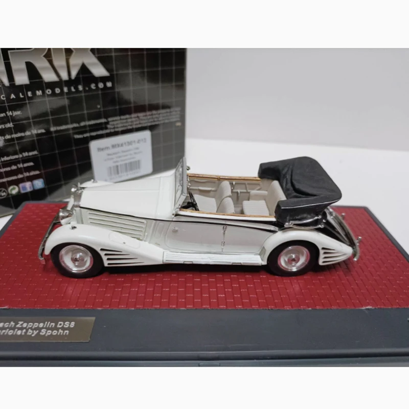 Matrix 1/43 Maybach Zeppelin DS8 Resin Model 5 Matrix 1/43 Maybach Zeppelin DS8 Resin Model - Image 5