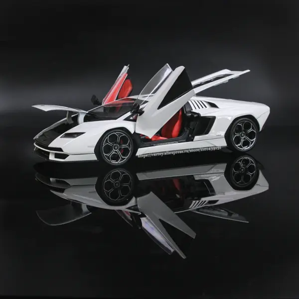 Maisto 1:18 Lamborghini Countach LPI 800-4 Alloy Model - Image 4