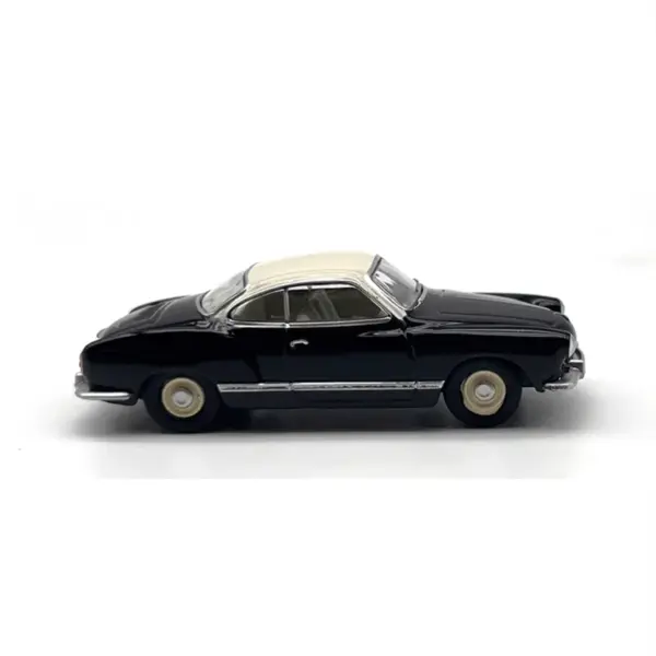VW Camengia 1:76 Scale Alloy Car Model - Image 2