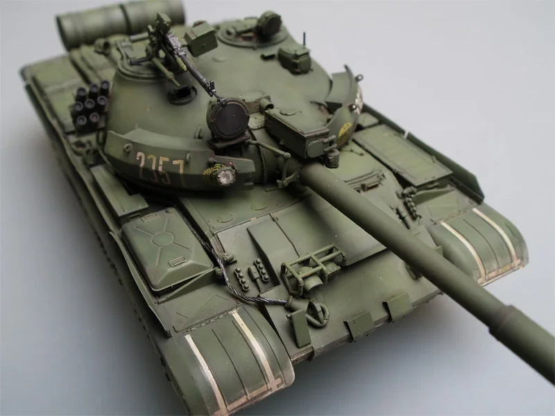Russian T-62 BDD Tank Model Kit 1:35 Scale 20 Russian T-62 BDD Tank Model Kit 1:35 Scale - Image 20