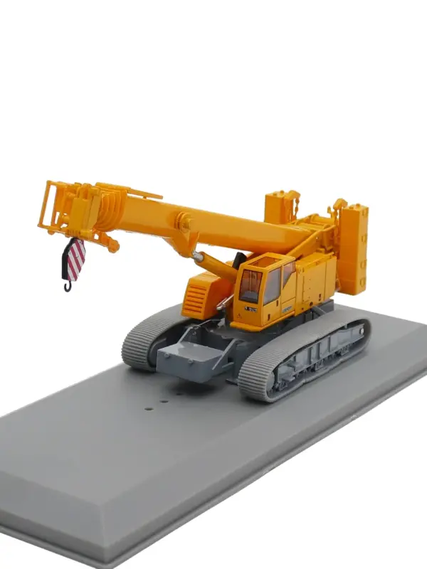 Diecast 1:72 Liebherr LTR 1100 Crane Model - Image 3