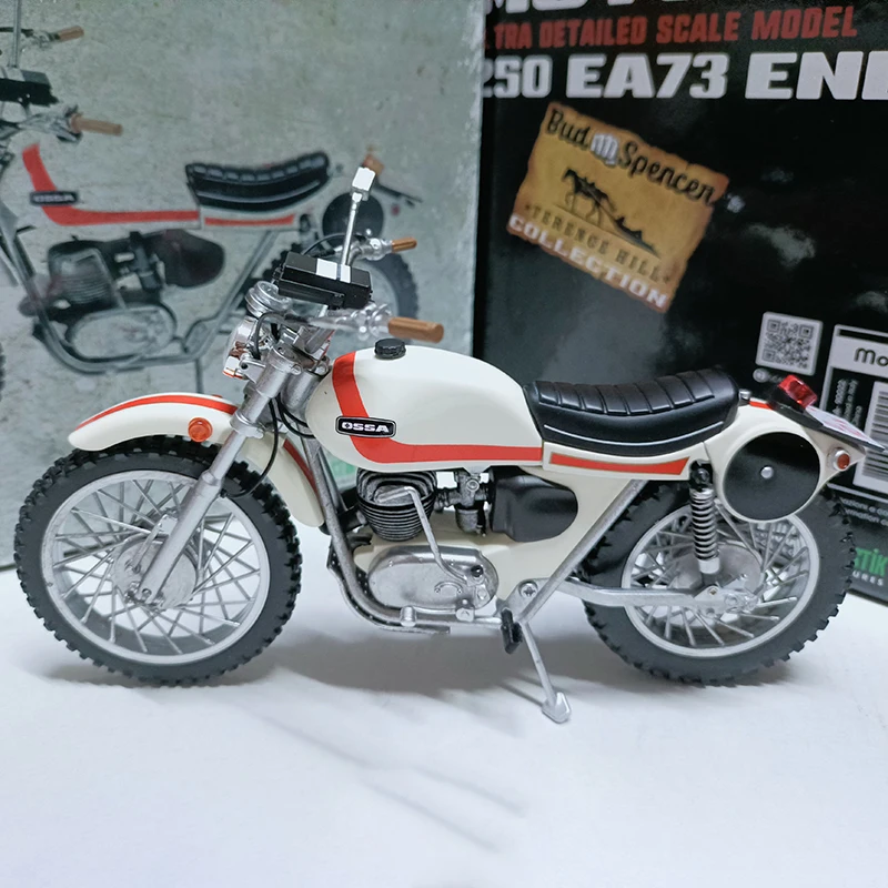 1:12 Scale Moto OSSA 250 A73 Motorcycle Model 4 1:12 Scale Moto OSSA 250 A73 Motorcycle Model - Image 4