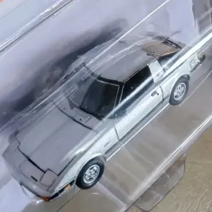 1982 Mazda RX-7 Diecast Model Car 1/64 Scale 13 S2901ea6ed8ca4f5fa1a07f9eb02566535