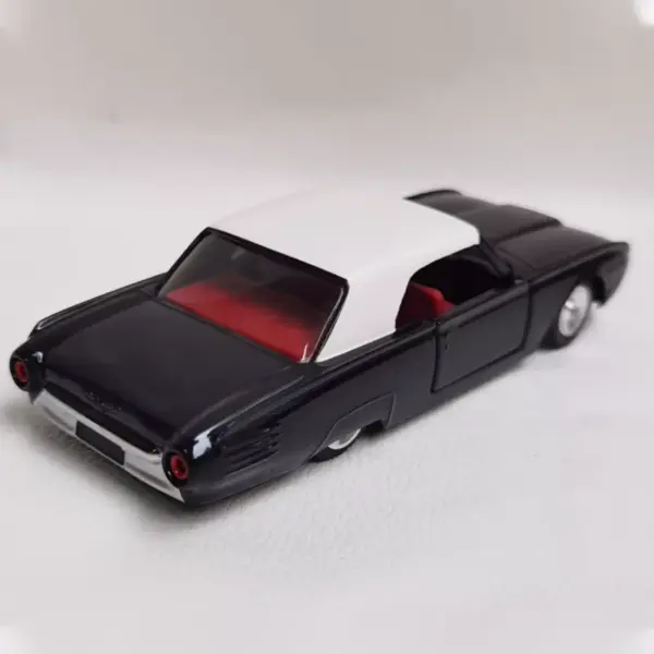 SOLIDO 1:43 Alloy Thunderbird Model Car - Image 4