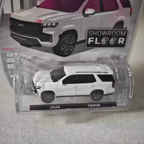 2024 Tahoe Alloy 1:64 Scale Diecast Model Car - Image 2