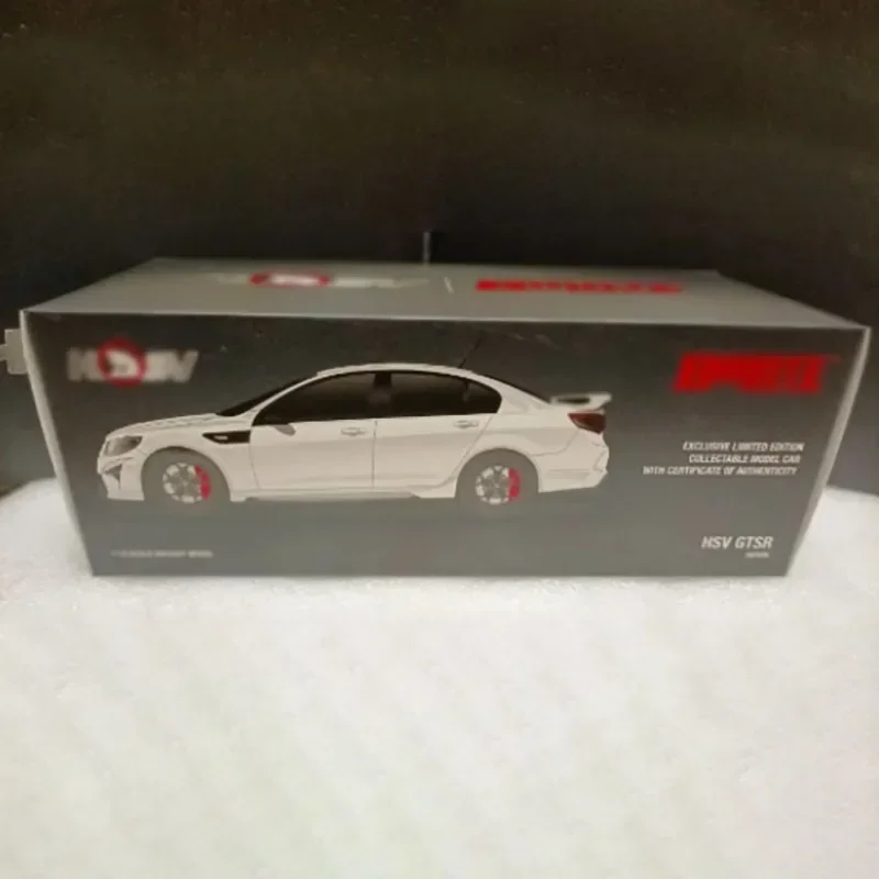 1:18 Holden HSV GTSR HERON White Diecast Model 6 1:18 Holden HSV GTSR HERON White Diecast Model - Image 6