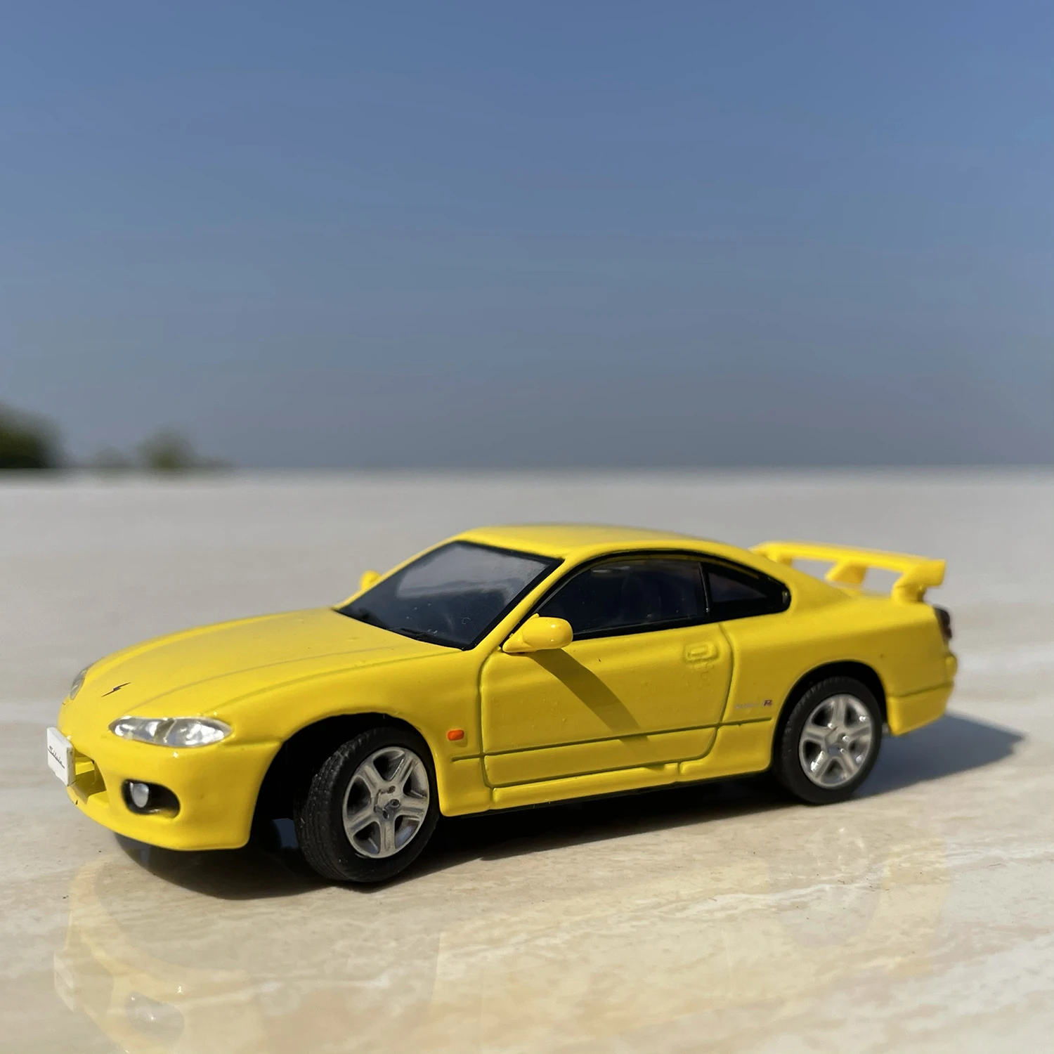 Nissan S15 Diecast Model Car 1:64 Scale Set 3 Nissan S15 Diecast Model Car 1:64 Scale Set - Image 3