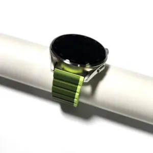 Sleek Magnetic Silicone Strap for Garmin Watches 16 S2e4e811c0f0248a4a45feed60a80e9fe7