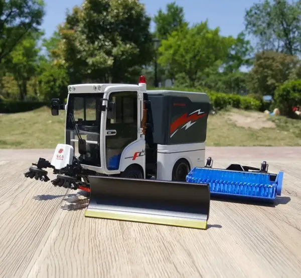 Diecast FLMSD18 Road Sweeper Model Collection - Image 14