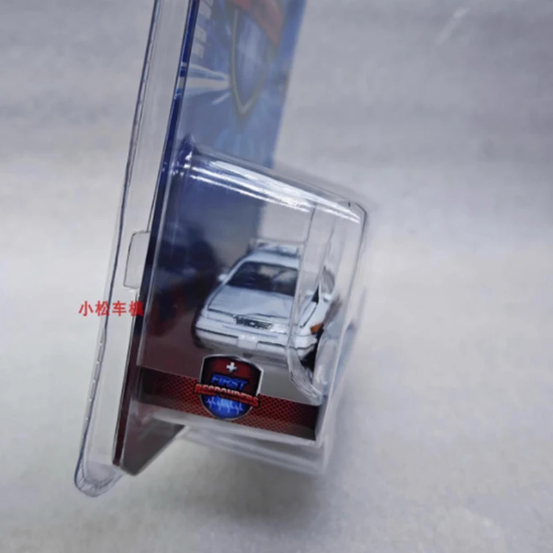 Greenlight 1:64 Ford Crown Victoria Alloy Model 3 Greenlight 1:64 Ford Crown Victoria Alloy Model - Image 3