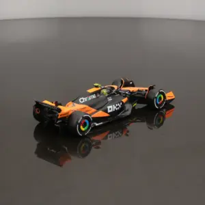 Bburago 1:24 McLaren Mcl38 Miami Diecast Model 19 S31f980c0aedd4c1c95b59c53600919fea 1