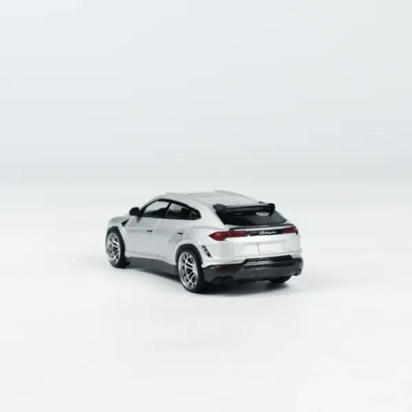 Diecast Alloy URUS 1:64 Scale Collectible Model - Image 3