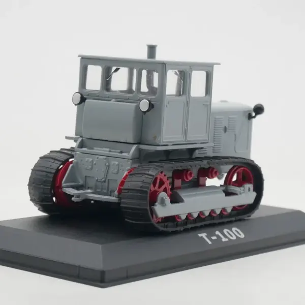 1:43 Scale T-100 Soviet Crawler Tractor Alloy Model - Image 5