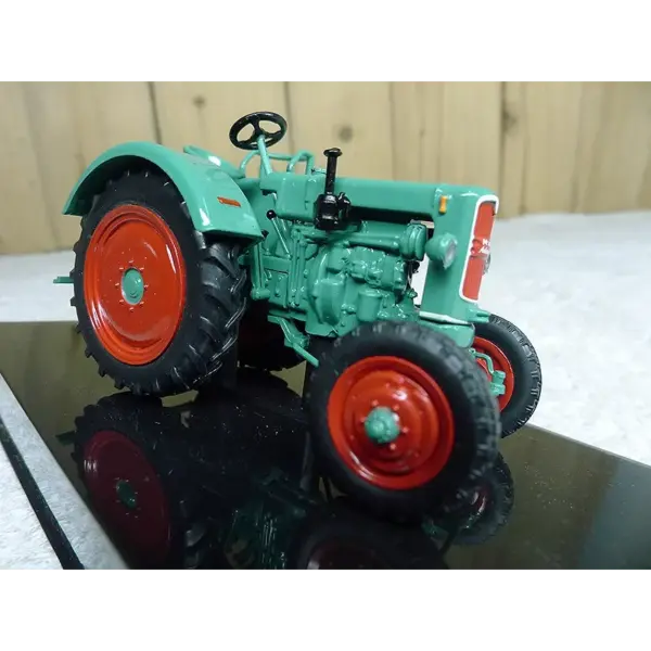 Massey Archrodiesel AEA 1958 Scale Model Tractor - Image 4