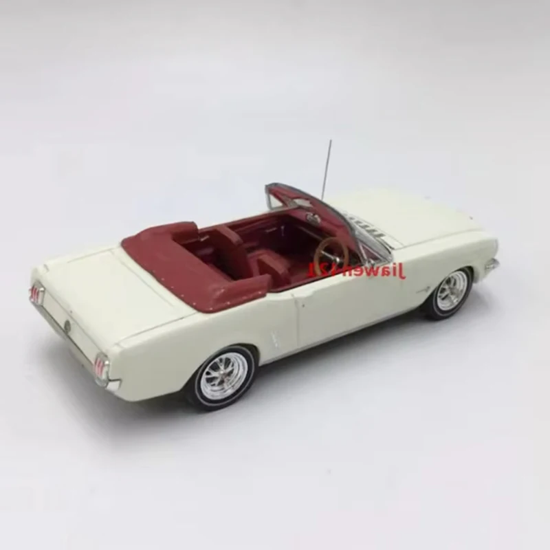 1:43 Scale Ford MUET ANG Diecast Model Car 4 1:43 Scale Ford MUET ANG Diecast Model Car - Image 4