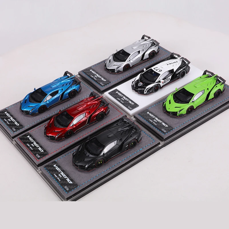 Veneno Resin Model Car 1:64 by Burago 6 Veneno Resin Model Car 1:64 by Burago - Image 6