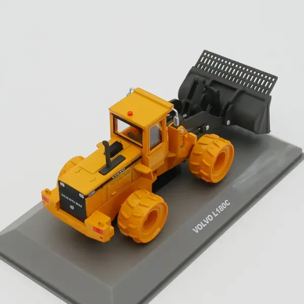 Volvo L180C Diecast Model in Display Case - Image 3