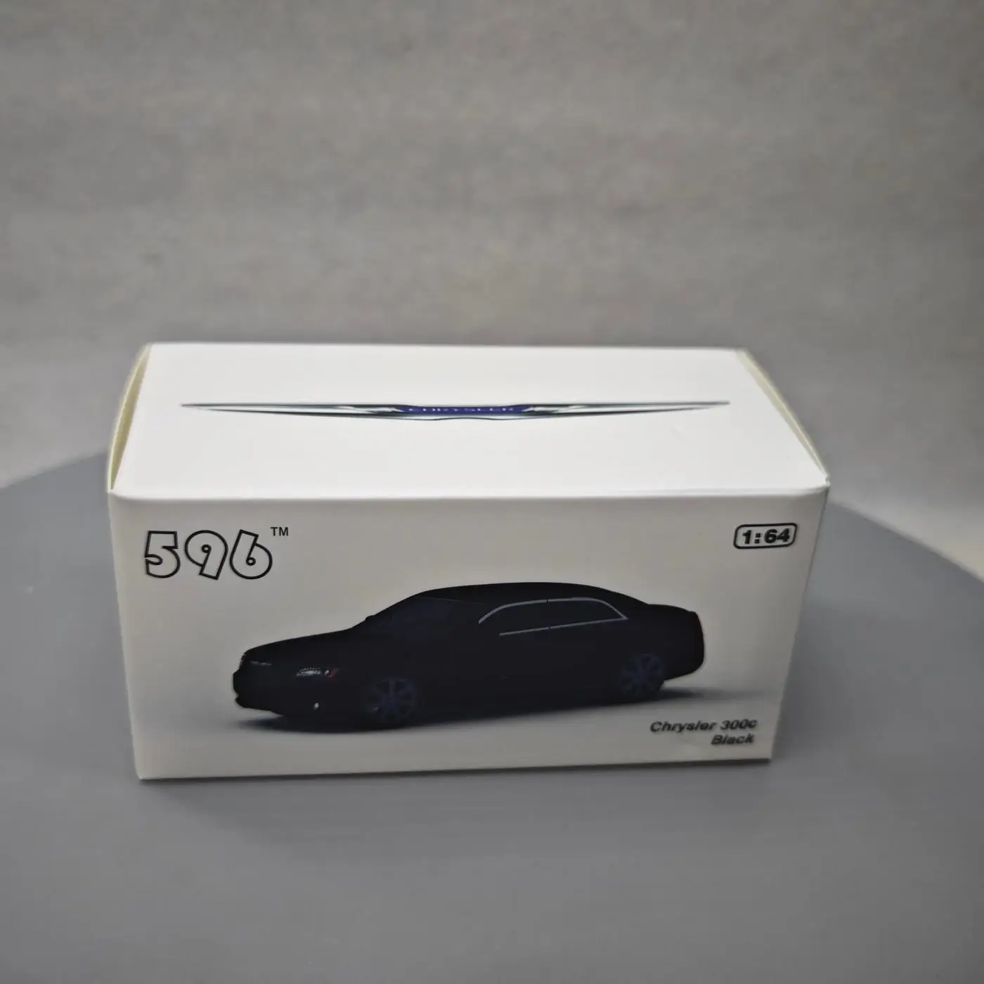 596 1:64 Chrysler 300c Diecast Car Model 5 596 1:64 Chrysler 300c Diecast Car Model - Image 5