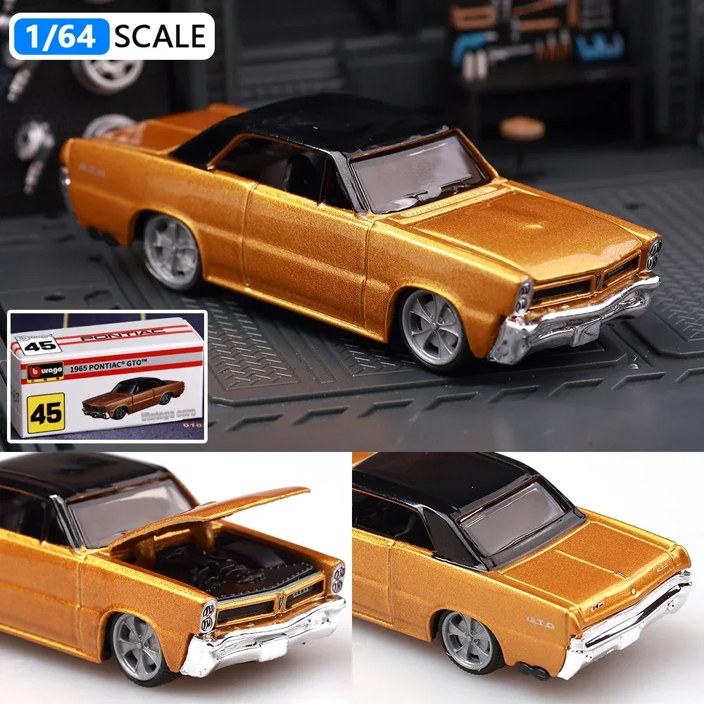 Bburago 1:64 Porsche 911 GT3 RS & Ferrari Model 28 Bburago 1:64 Porsche 911 GT3 RS & Ferrari Model - Image 28