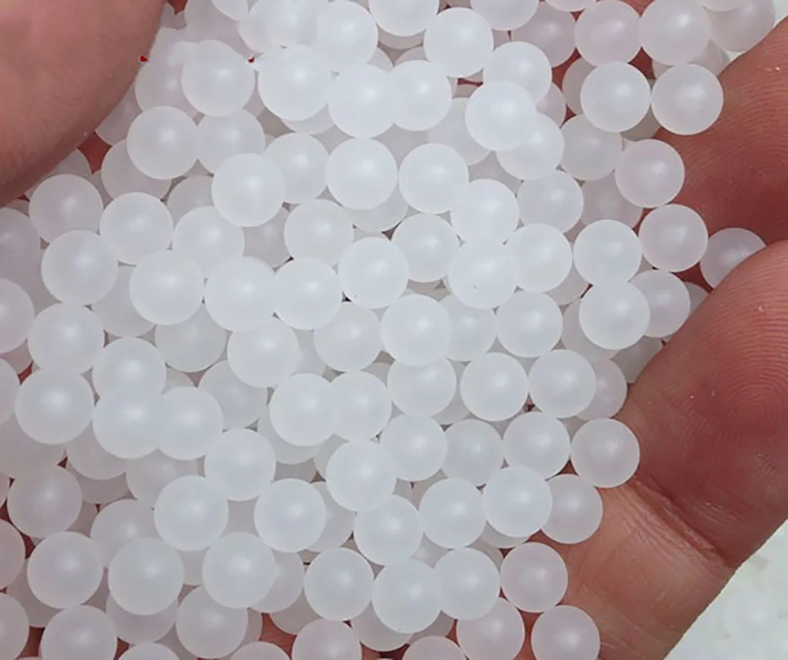 Floating White Polypropylene Plastic Balls 2-50mm 2 Floating White Polypropylene Plastic Balls 2-50mm - Image 2