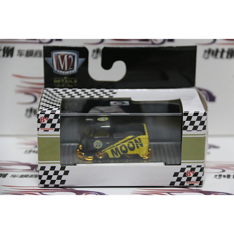 M2 1:64 Silverado C1500 Diecast Collectible Model 19 M2 1:64 Silverado C1500 Diecast Collectible Model - Image 19