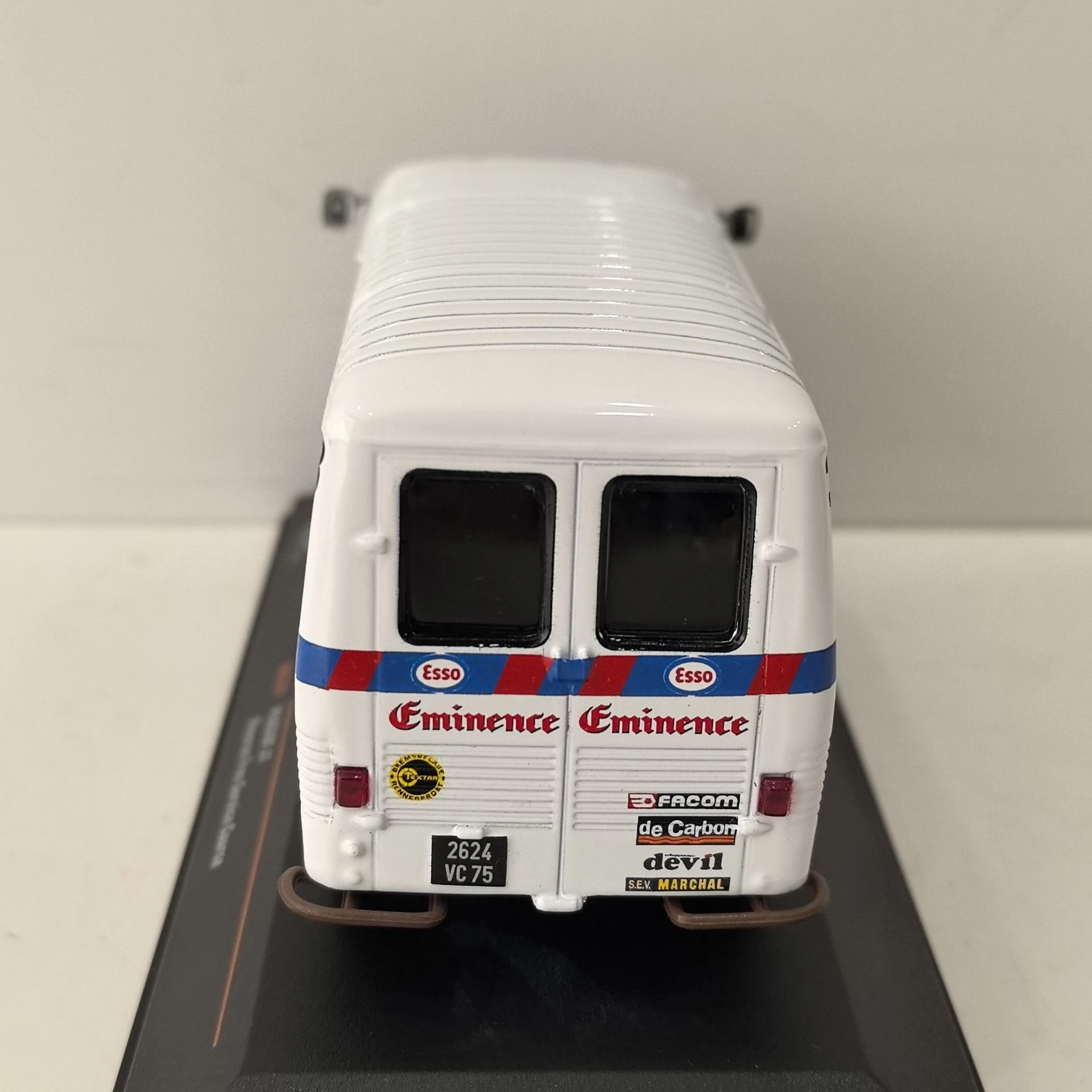 Diecast 1:43 Scale Peugeot J7 Model Car 4 Diecast 1:43 Scale Peugeot J7 Model Car - Image 4