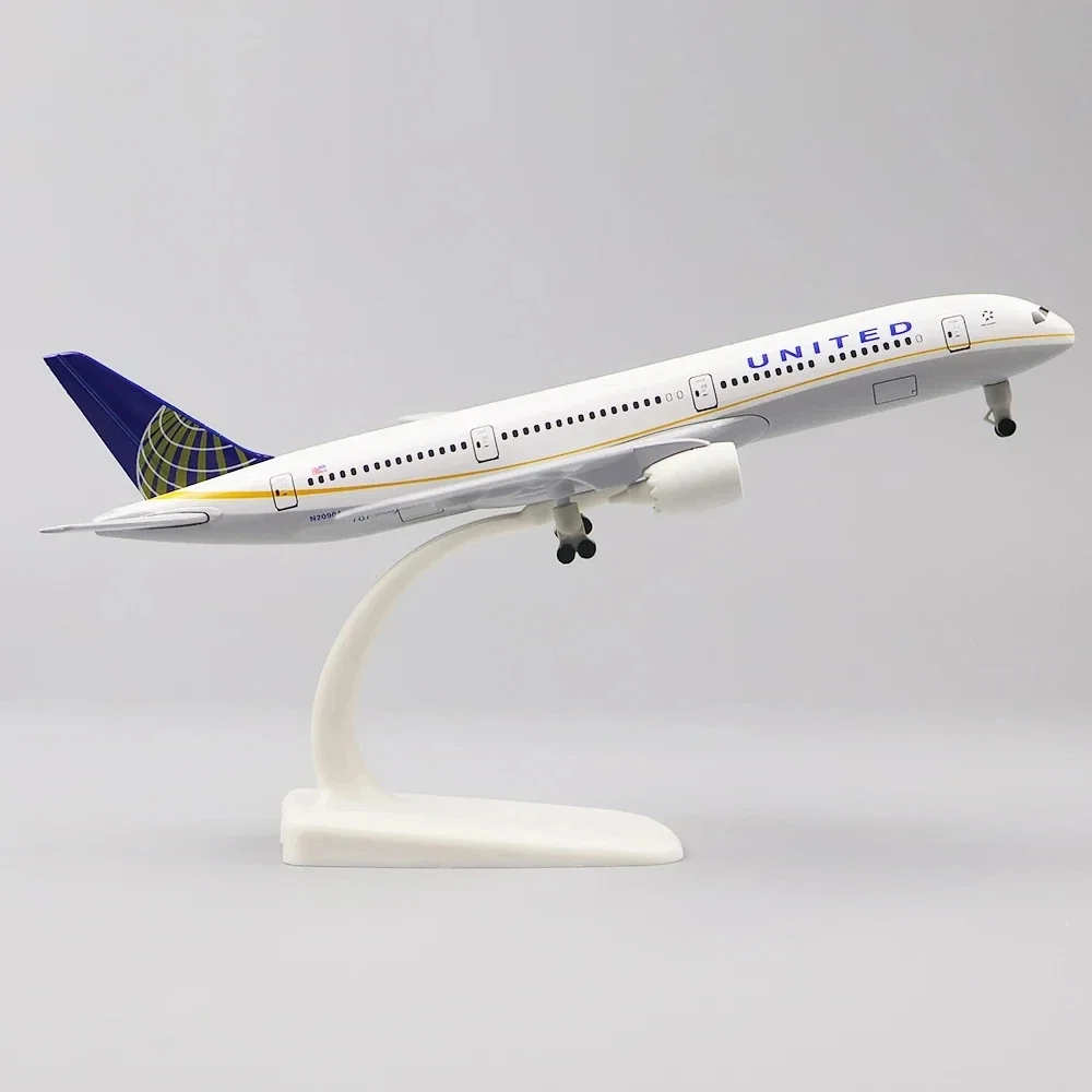 20cm Boeing 787 Metal Replica Airplane Model 8 20cm Boeing 787 Metal Replica Airplane Model - Image 8