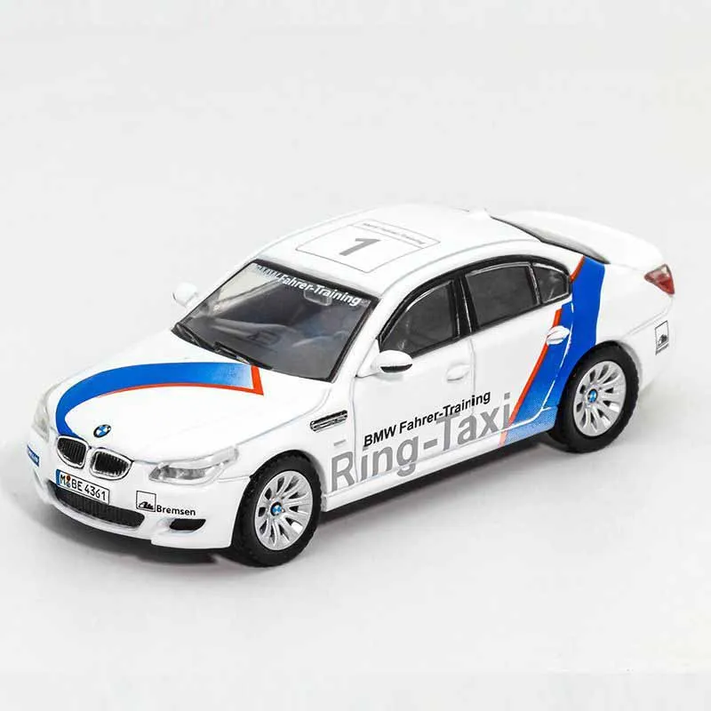 Shadow 1:64 BMW M5 E60 Diecast Collector’s Model 4 Shadow 1:64 BMW M5 E60 Diecast Collector’s Model - Image 4