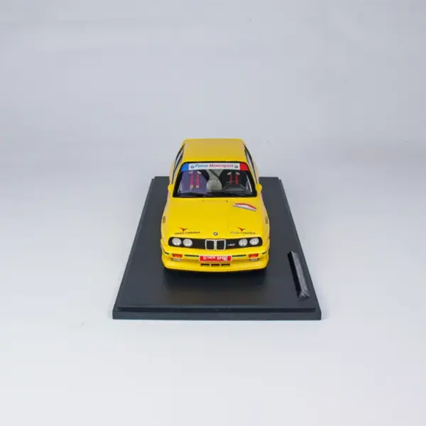 E30 M3 GR.A 1:18 Alloy Model Car - Image 5