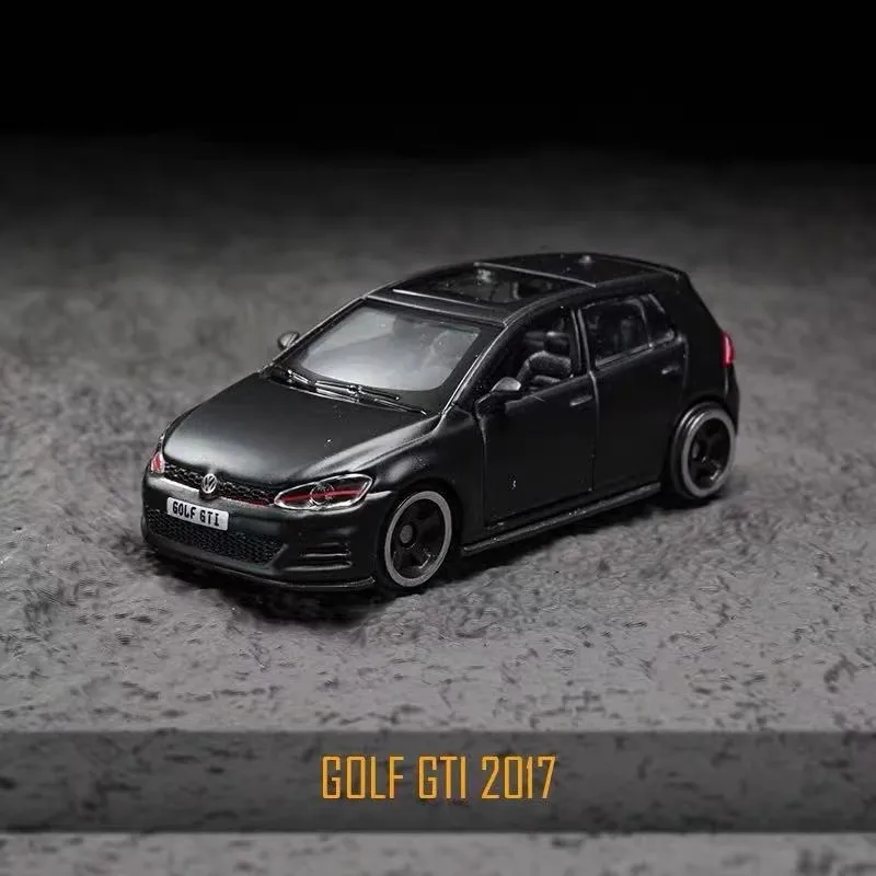 Bburago 1:64 Volkswagen Golf Gti Miniature 3 Bburago 1:64 Volkswagen Golf Gti Miniature - Image 3