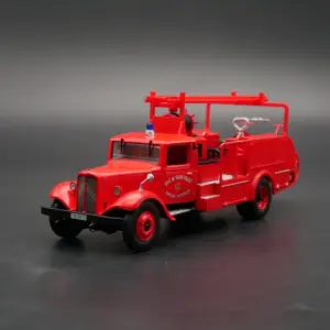 Diecast Ixo 1:43 Scale Vintage Fire Truck Model 11 S3c03c61a314e4a48a9fbbd622ff7cd3cx