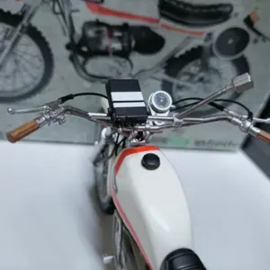 1:12 Scale Moto OSSA 250 A73 Motorcycle Model 31 S3dd5fc08be2247b3919ae7c9ff7c3f62G