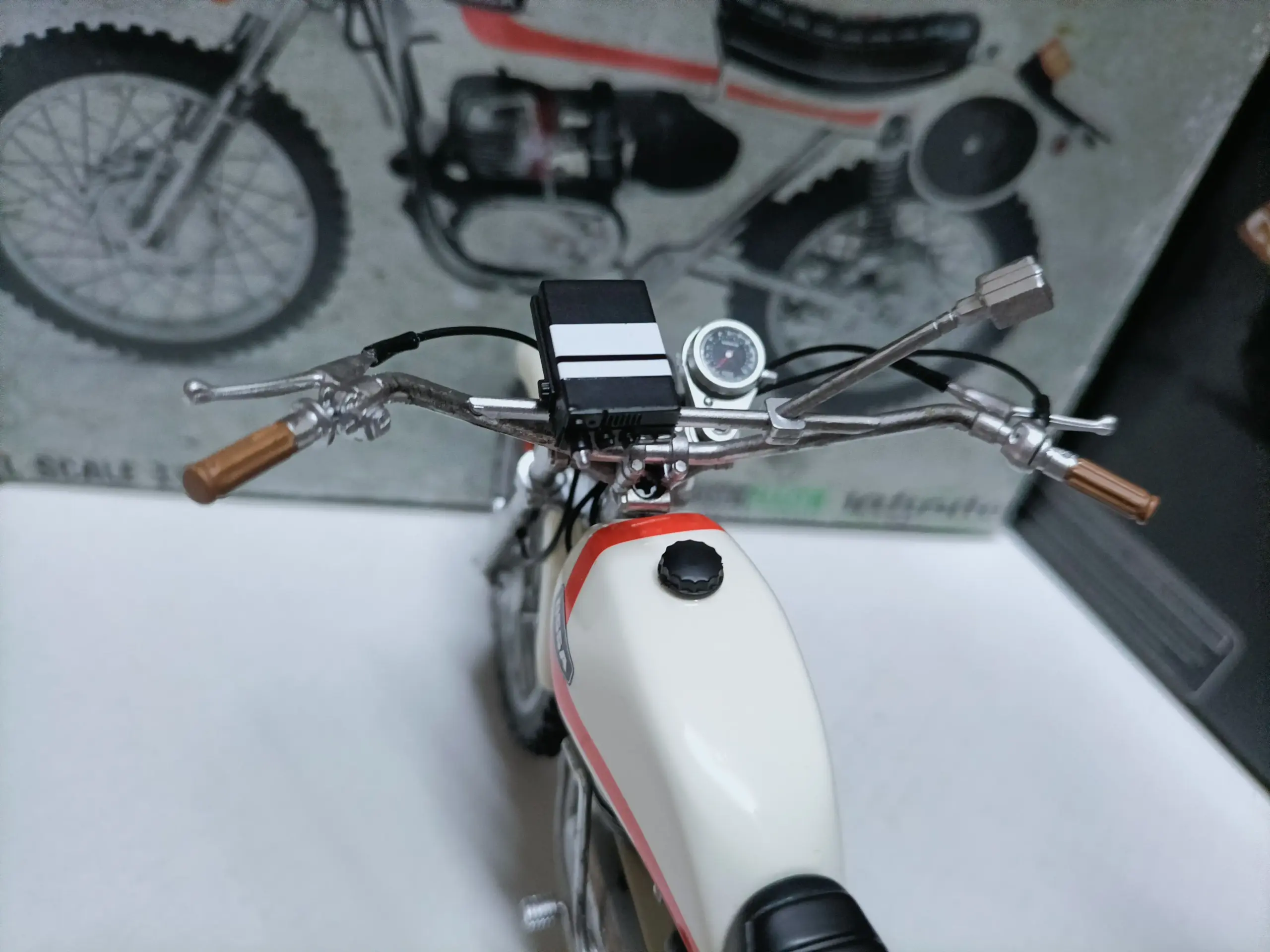 1:12 Scale Moto OSSA 250 A73 Motorcycle Model 13 1:12 Scale Moto OSSA 250 A73 Motorcycle Model - Image 13