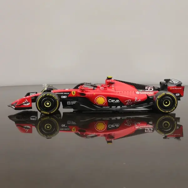 Ferrari SF-23 1:24 Diecast F1 Race Car Model - Image 3