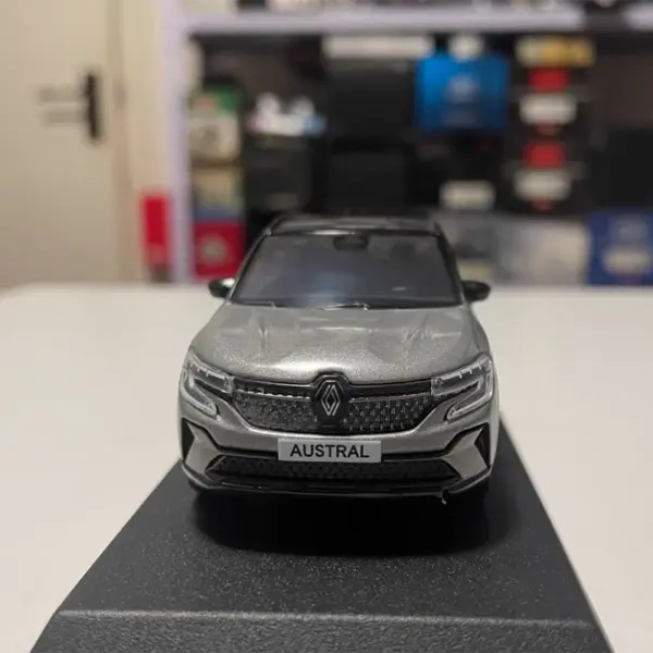 Norev 1:43 Restral E-Tech SUV Model Car - Image 5