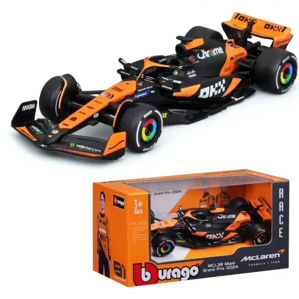 Bburago 1:43 Scale Formula 1 W15-63 Model - Image 15