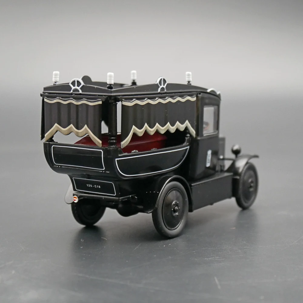 Diecast IXO 1:43 Berliet VTB Coffin Car Model 4 Diecast IXO 1:43 Berliet VTB Coffin Car Model - Image 4