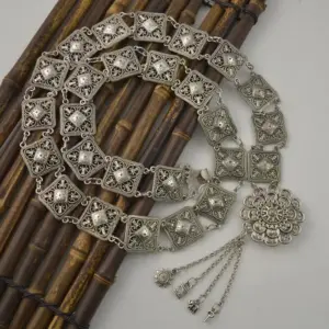 S41b74bb6c7354216a1ddf5f8815594c40 2