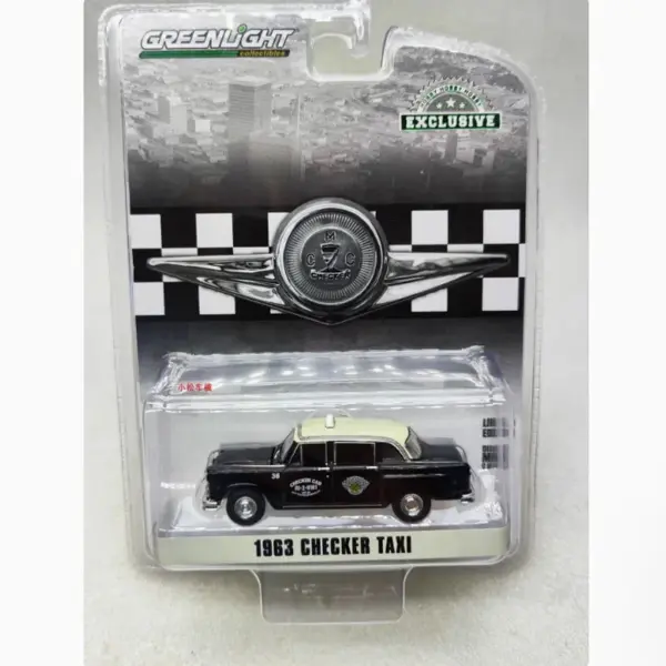 1:64 Scale 1977 Checker Taxi Diecast Model - Image 6