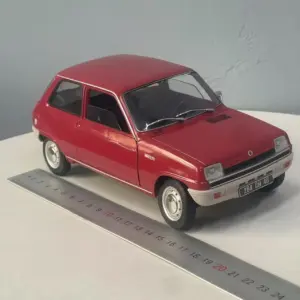 Renault 5 Alpine 1:18 Alloy Model Collectible 13 S43ddda29f3554d16b953f37a615128fcs