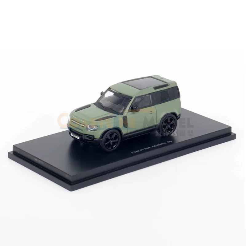 1/64 Scale Land Rover Defender 90 Model Car 2 1/64 Scale Land Rover Defender 90 Model Car - Image 2