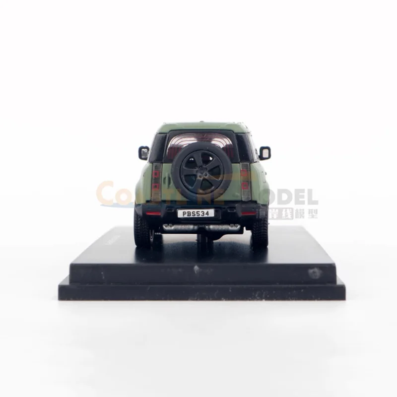 1/64 Scale Land Rover Defender 90 Model Car 5 1/64 Scale Land Rover Defender 90 Model Car - Image 5