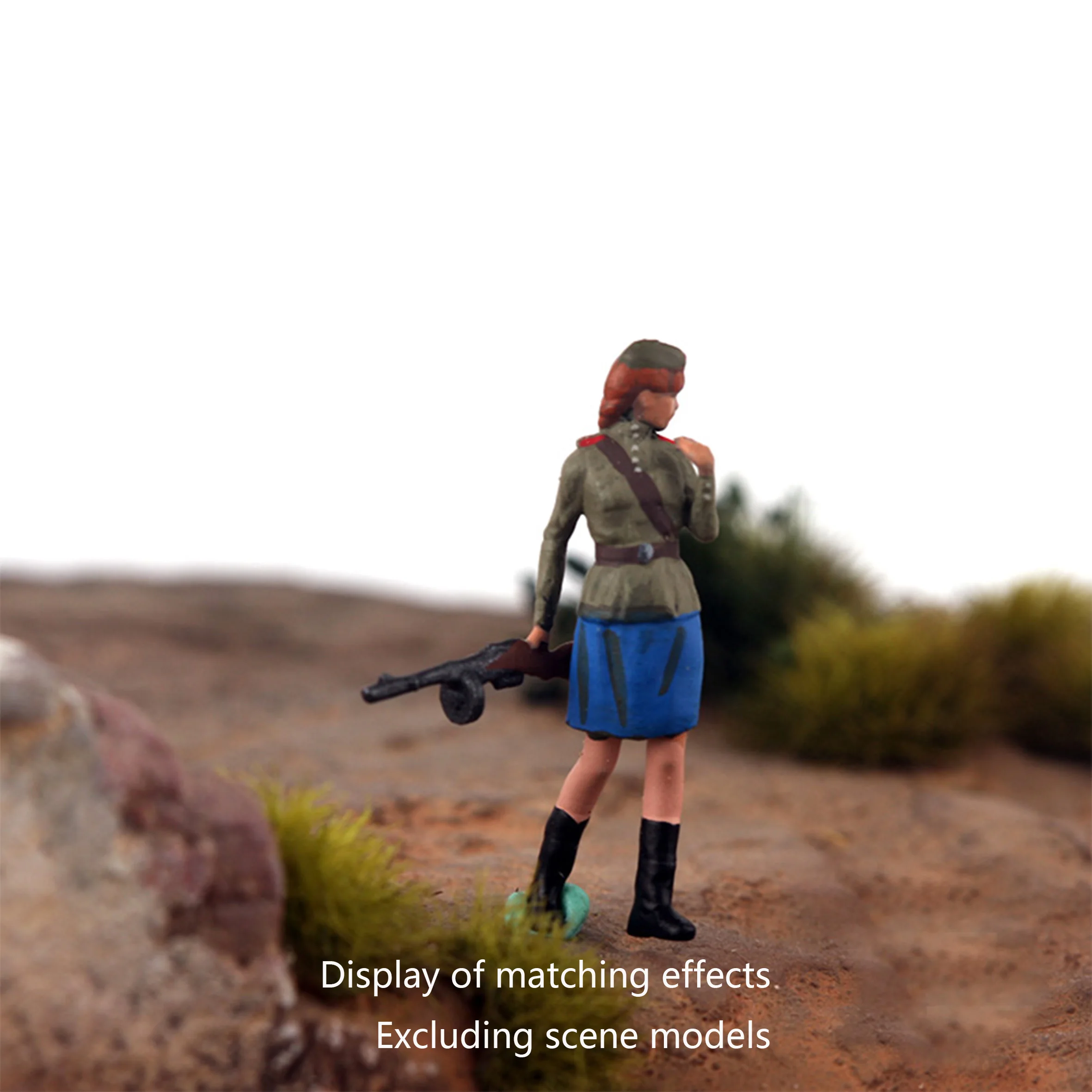 1/72 Soviet Female Soldier Resin Model 3 1/72 Soviet Female Soldier Resin Model - Image 3